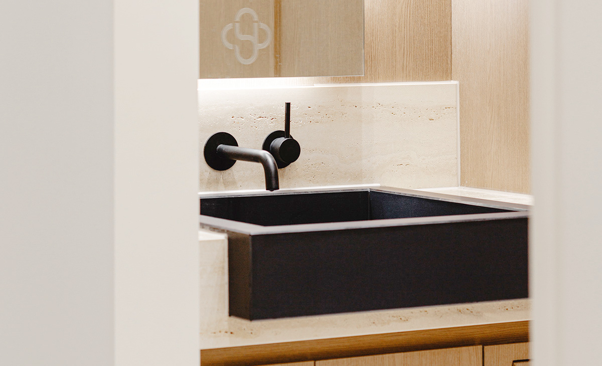 강남서연성형외과 photo 9