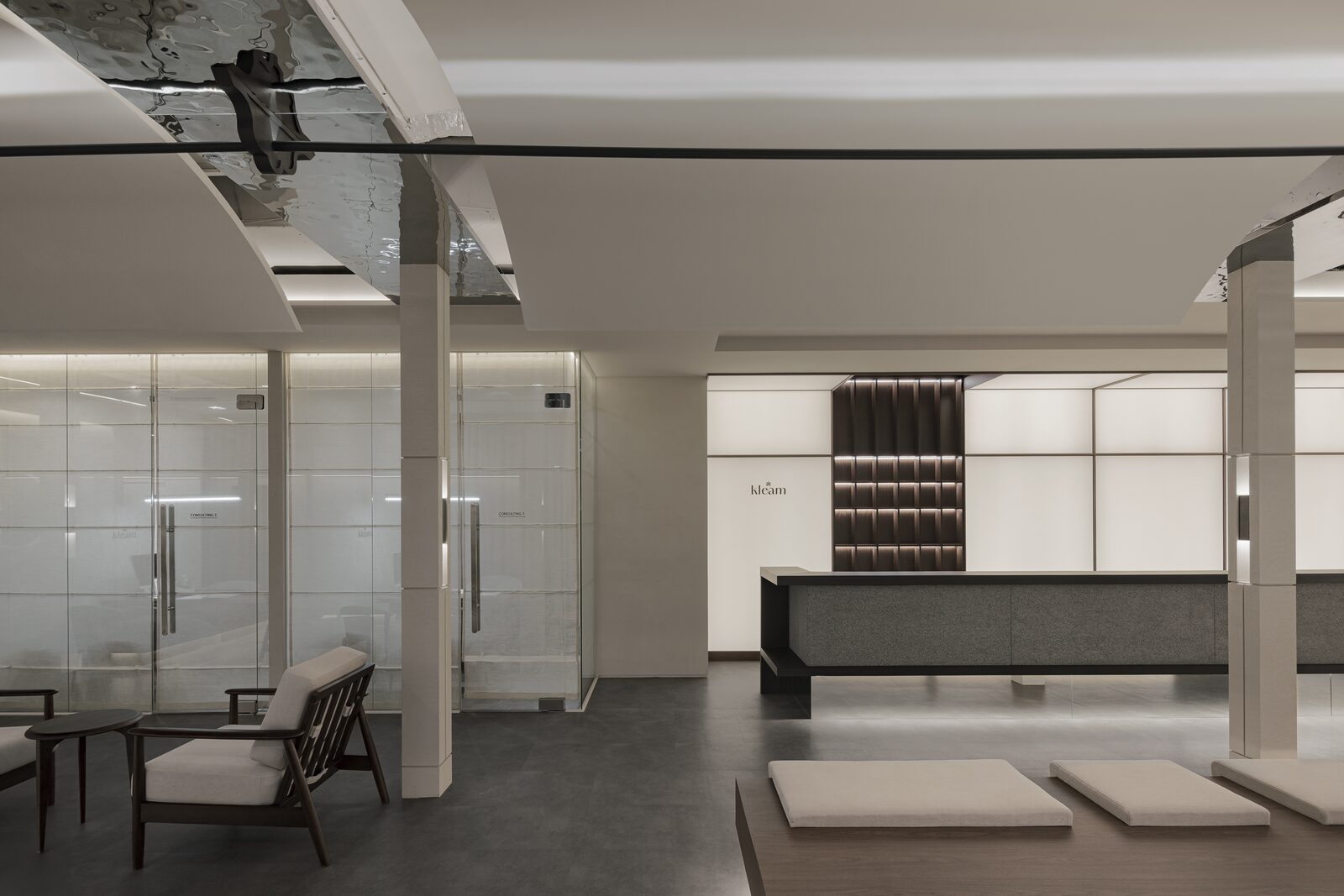Klim -Hongdae Clinic photo