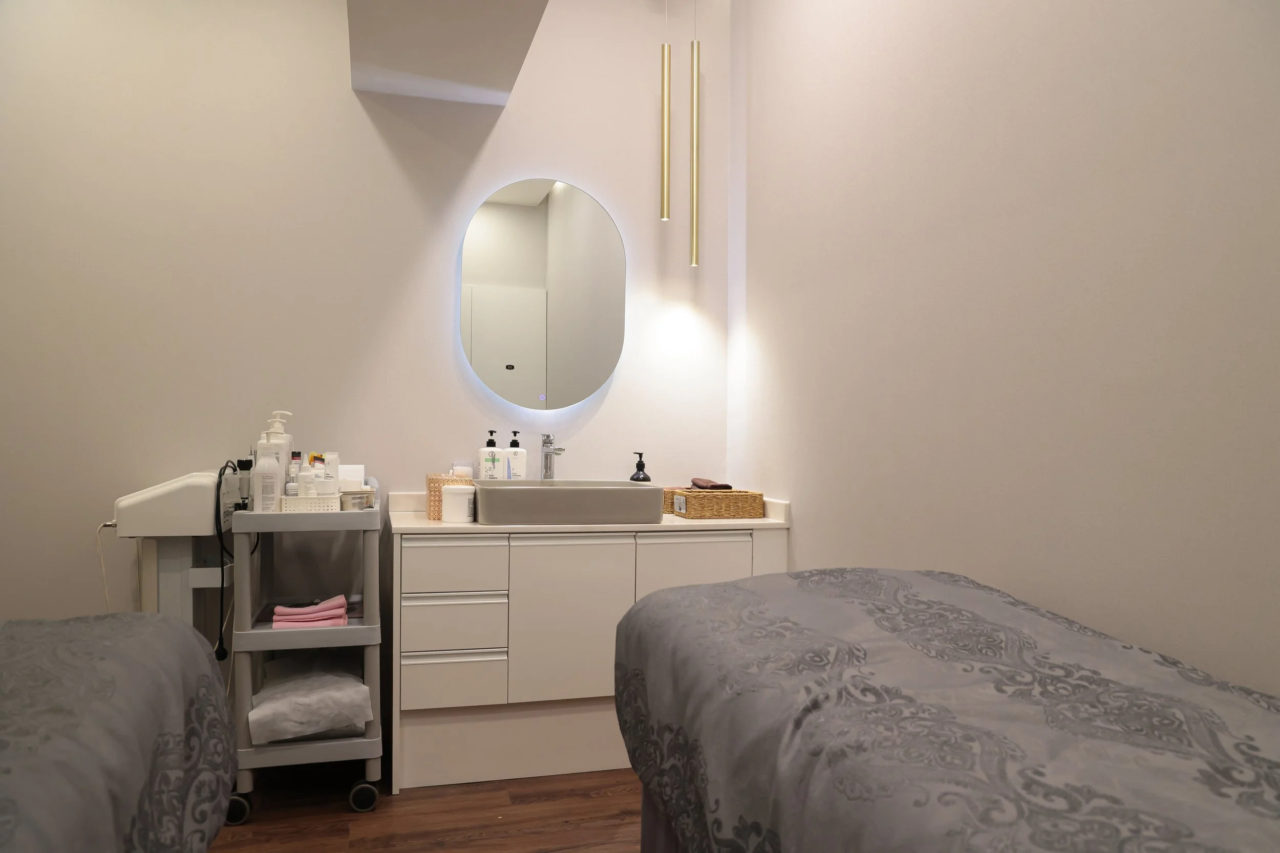 DM Dermatology / The-M Skin Clinic thumb 3