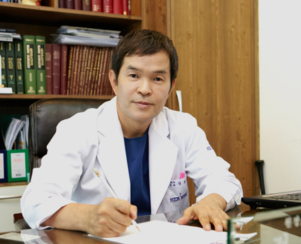 Dr. Jung Yeong-Chun
