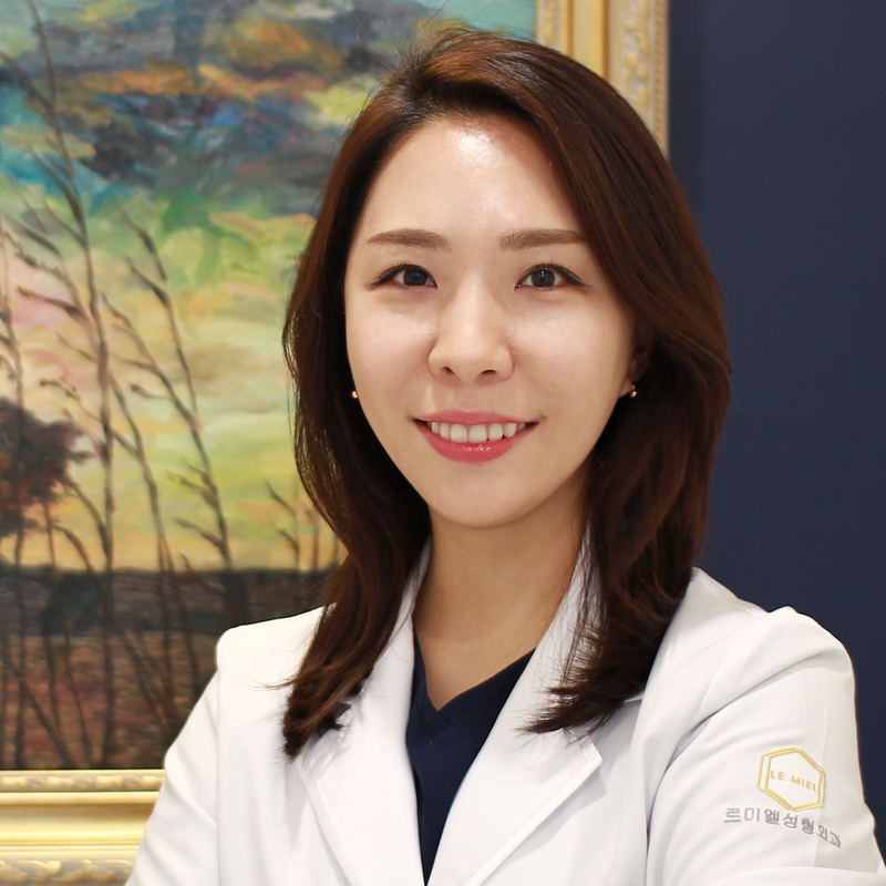Dr. Woo Eun-Gyeong