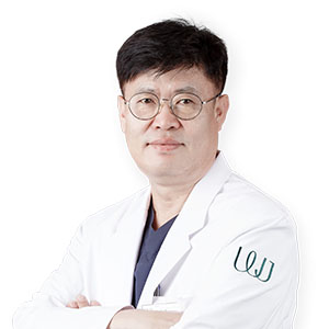 Dr. Kim Yong-bae