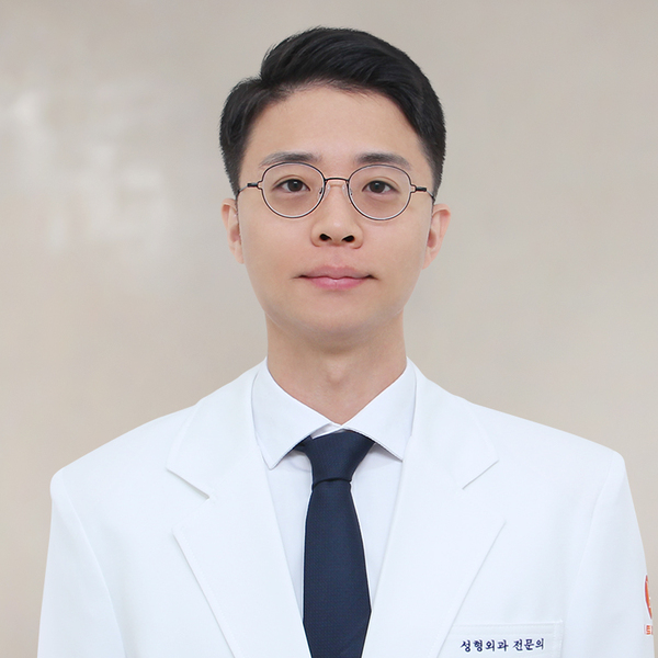 Dr. Yoo Sang-soo