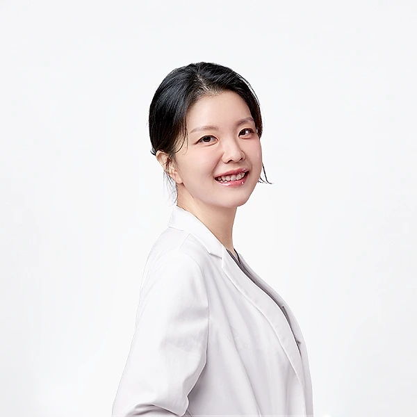 Dr. Kim Na-jeong